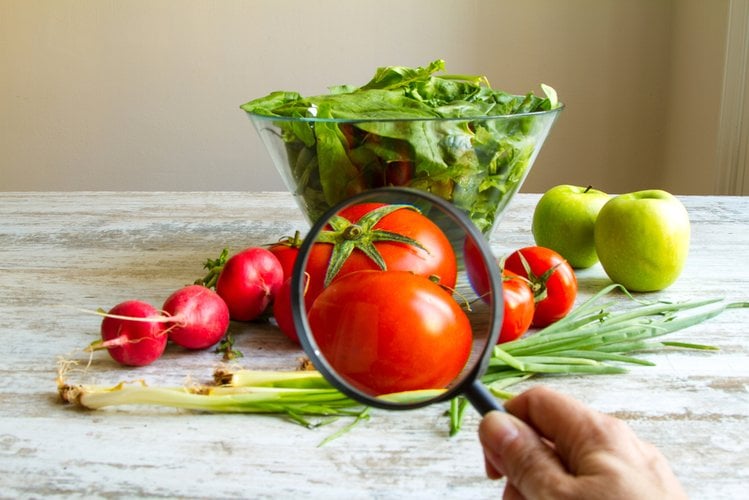 Zdjęcie Poznaj NAJLEPSZY TRIK na usunięcie pestycydów z warzyw i owoców #1