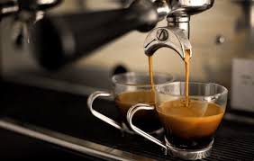 Zdjęcie Picie kawy po przebudzeniu nie przynosi oczekiwanych efektów. Kiedy najlepiej wypić pierwszą kawę? #1