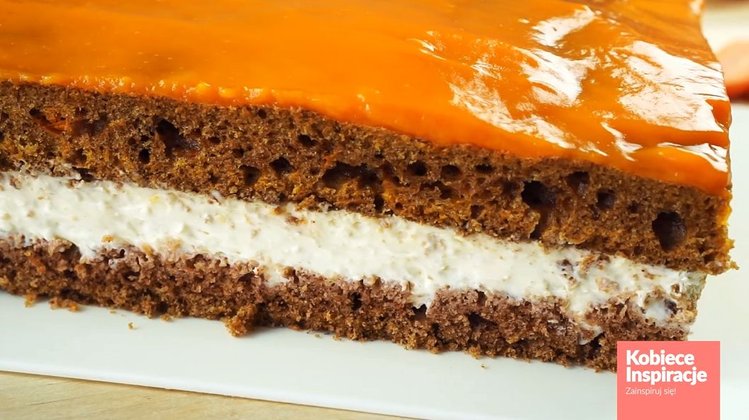 Zdjęcie Ciasto marchewkowe z kremem i polewą #25