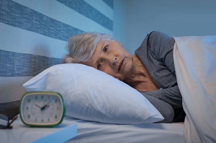 Zdjęcie Dlaczego z wiekiem coraz gorzej sypiamy? Poznaj przyczyny #4