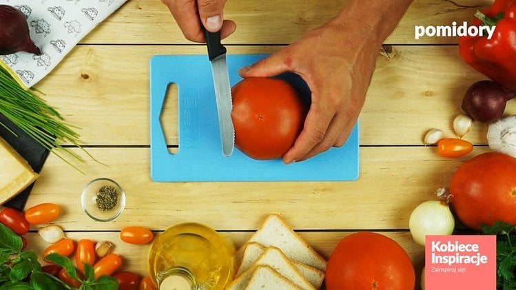 Zdjęcie Pieczone pomidory z parmezanem - SUPER PRZEKĄSKA #1