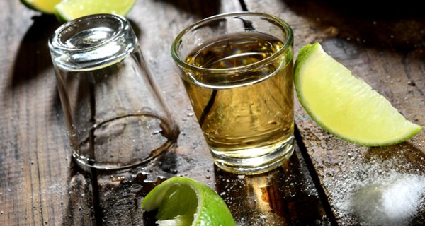 Zdjęcie Czy alkohol może być zdrowy? Sprawdź dlaczego czasami warto sięgnąć po tequilę #1