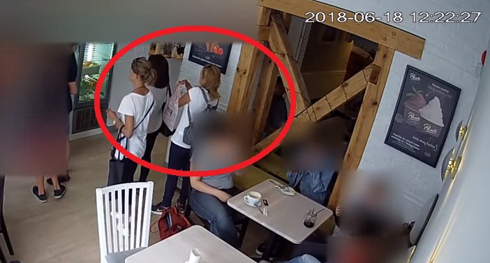 Zdjęcie Złodziejki okradły kobietę w sklepie – Policja prosi o pomoc w identyfikacji [VIDEO] #1
