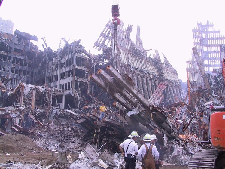 Zdjęcie Niepublikowane zdjęcia po zamachu na World Trade Center pojawiły się w sieci! Wzbudzają emocje... #3