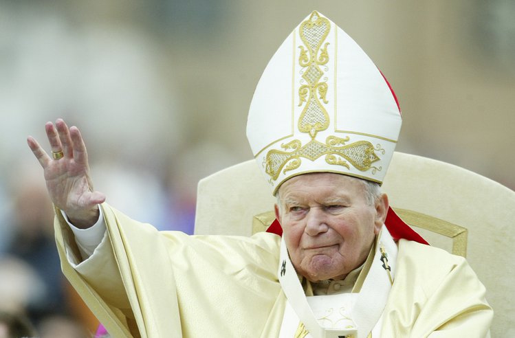 Zdjęcie Donald Trump uczcił pamięć Jana Pawła II! Jego post zobaczyły miliony ludzi! #2