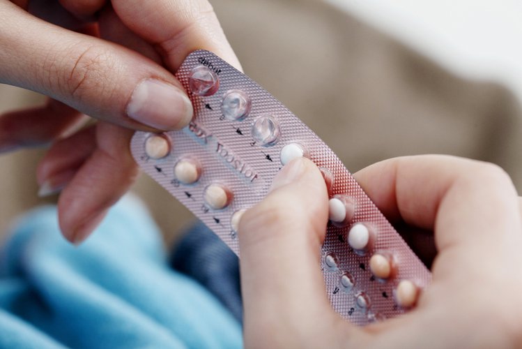 Zdjęcie Antykoncepcja hormonalna - poznaj wady i zalety #1
