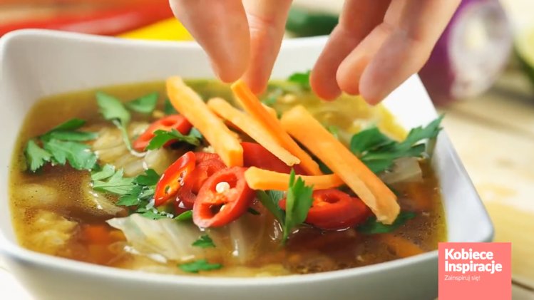 Zdjęcie Chińska zupa z kapusty - Prosta i szybka! #17