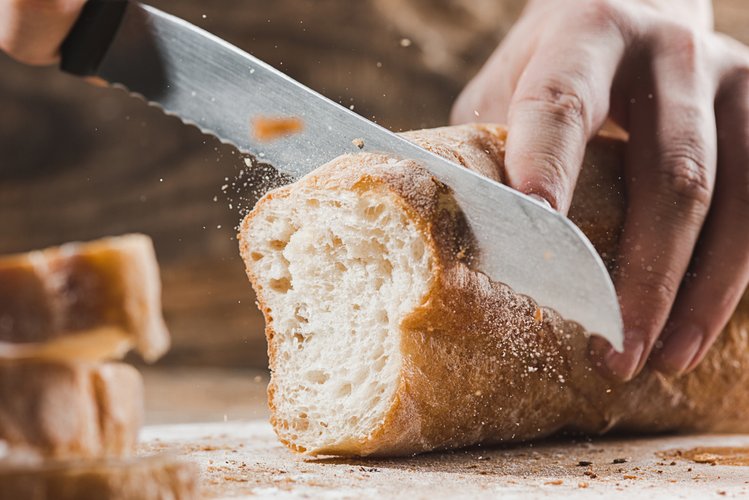 Zdjęcie Zamrażasz chleb? Poznaj trik, dzięki któremu chleb po rozmrożeniu będzie chrupki i świeży! #1