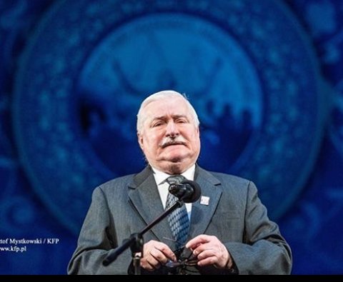 Zdjęcie Wałęsa krytykuje pomnik Kaczyńskiego: „taka miernota” i oskarża go o katastrofę smoleńską! #2