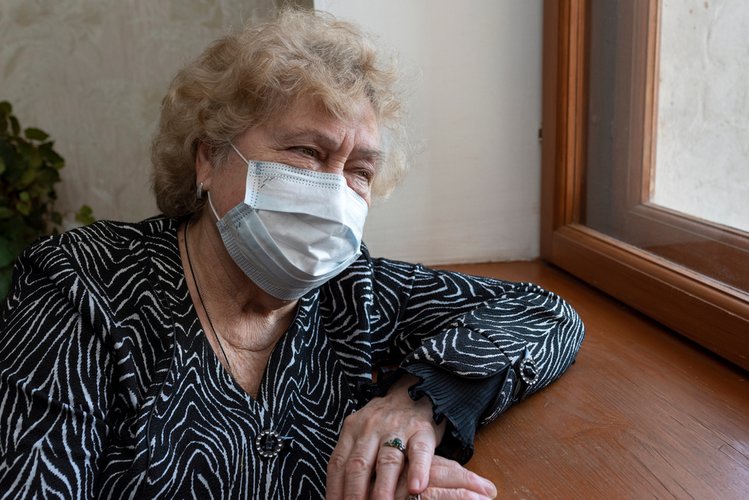 Zdjęcie Jak przekonać seniora, aby został w domu podczas pandemii koronawirusa? #1