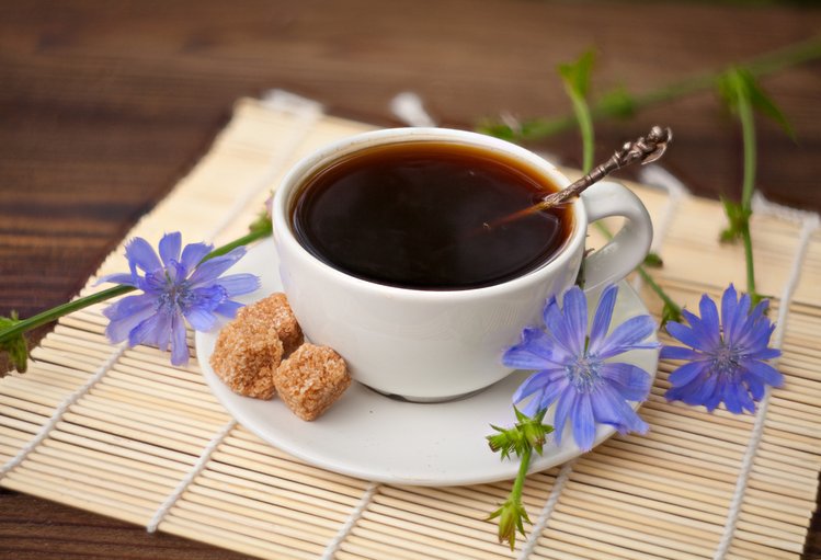 Zdjęcie Kawa z cykorii – z czego ją robią i jak wpływa na organizm? #1