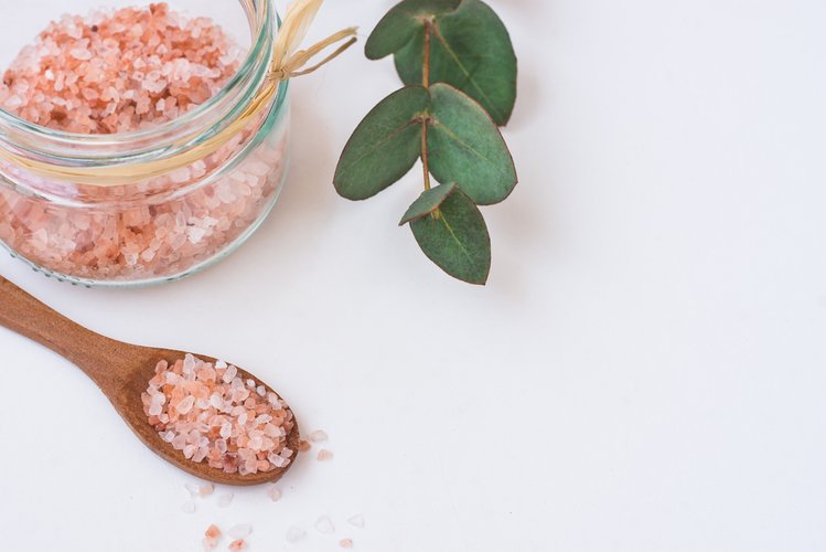 Zdjęcie Czy różowa sól himalajska faktycznie jest taka zdrowa? Eksperci się temu przyjrzeli! #1