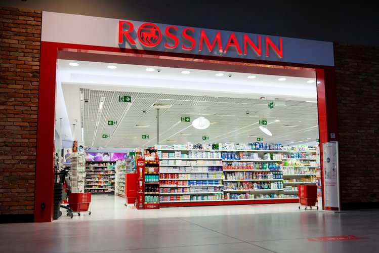 Zdjęcie Kwietniowa promocja w Rossmannie! AŻ -55%. Od kiedy i na jakie produkty? #1
