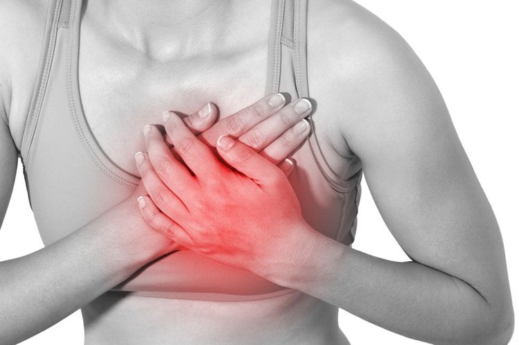 Zdjęcie Odczuwasz czasem ból piersi? Oto 5 możliwych przyczyn #1