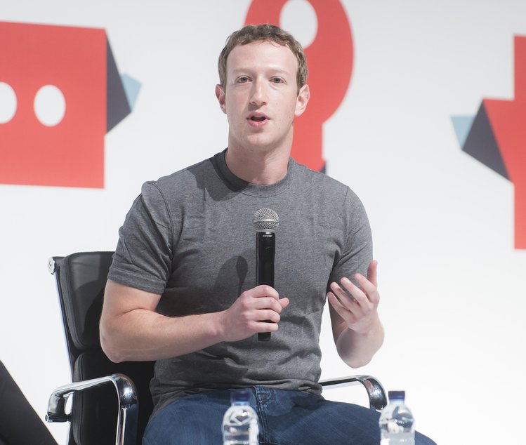 Zdjęcie Czy wiecie, dlaczego Mark Zuckerberg nosi codzienne te same ubrania? Odpowiedź jest prosta #1