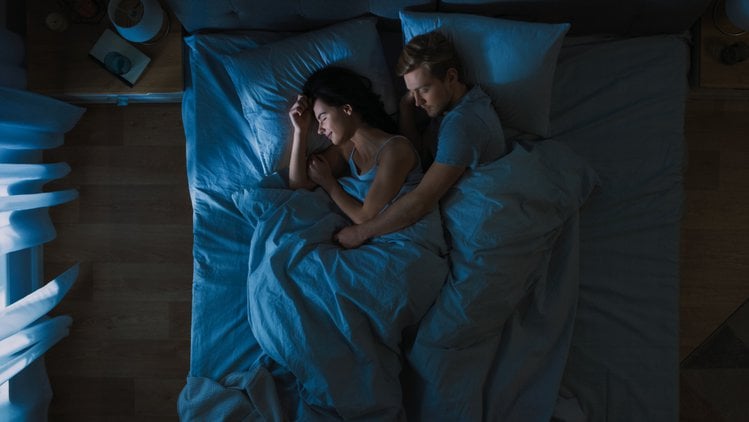Zdjęcie Co pozycja spania mówi o twoim związku? Sprawdź! #2