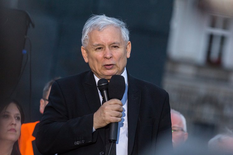 Zdjęcie Kaczyński poddany kwarantannie. Czeka na dalsze decyzje służb sanitarnych #1