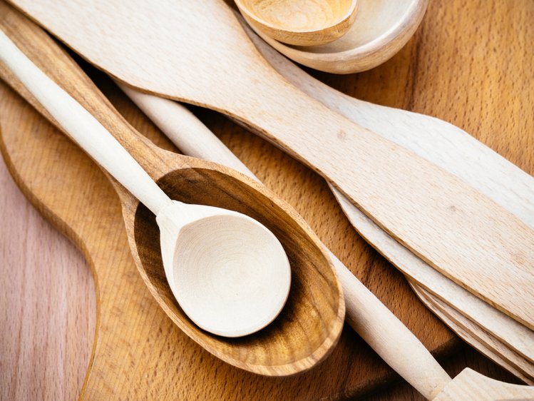 Zdjęcie Jak konserwować drewniane przybory kuchenne? Poznaj genialne triki! #2