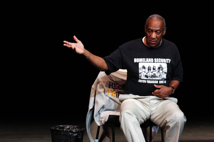 Zdjęcie Bill Cosby idzie do więzienia! Prawie 60 kobiet oskarżyło go o napaść seksualną #2