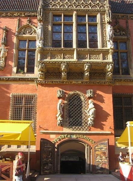 Zdjęcie We Wrocławiu mieści się najstarsza restauracja w Europie. Ma ponad 700 lat i można tam dobrze zjeść! #2
